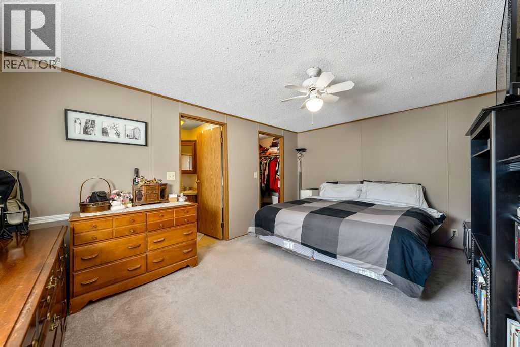 131 Heritage Drive, Okotoks, Alberta  T1S 1M4 - Photo 13 - A2303205