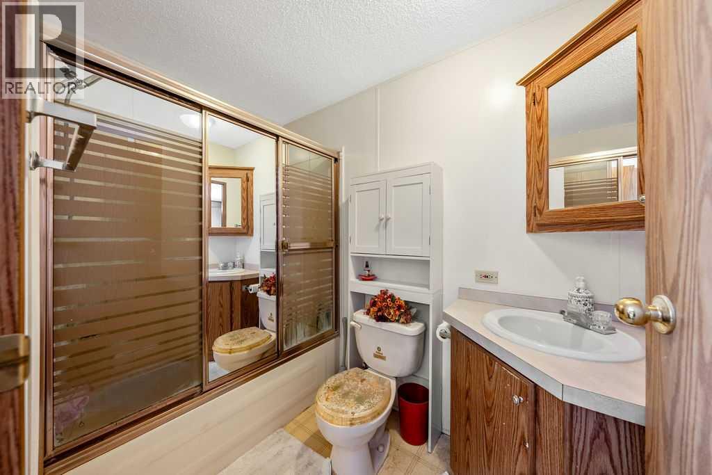 131 Heritage Drive, Okotoks, Alberta  T1S 1M4 - Photo 15 - A2303205