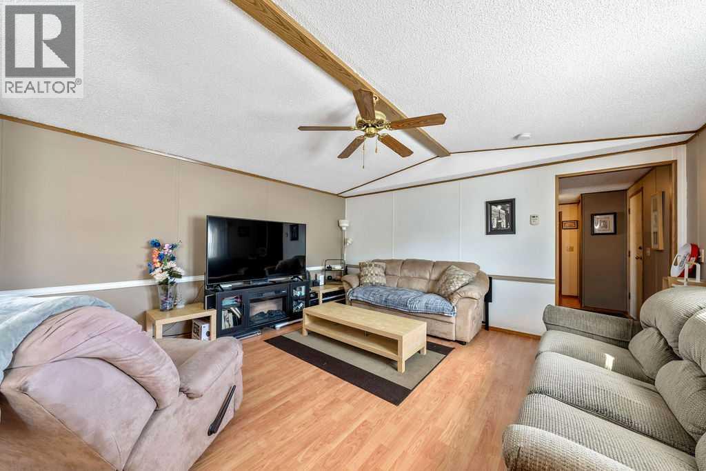 131 Heritage Drive, Okotoks, Alberta  T1S 1M4 - Photo 5 - A2303205