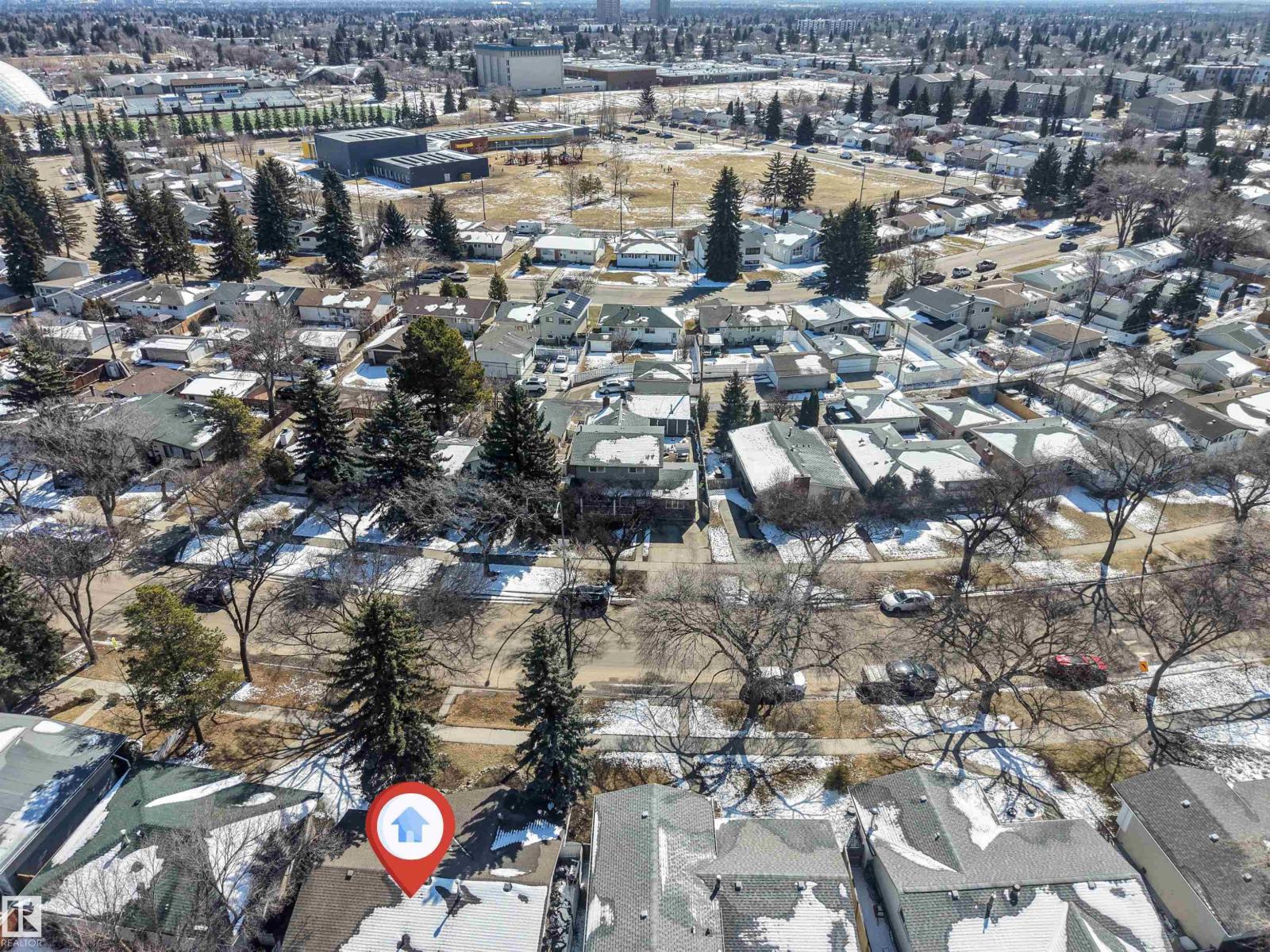 9217 168 St Nw, Edmonton, Alberta  T5R 2V8 - Photo 11 - E4483083