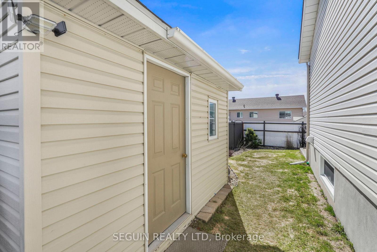 77 Richard Street, Alfred And Plantagenet, Ontario  K0B 1A0 - Photo 27 - X13016774