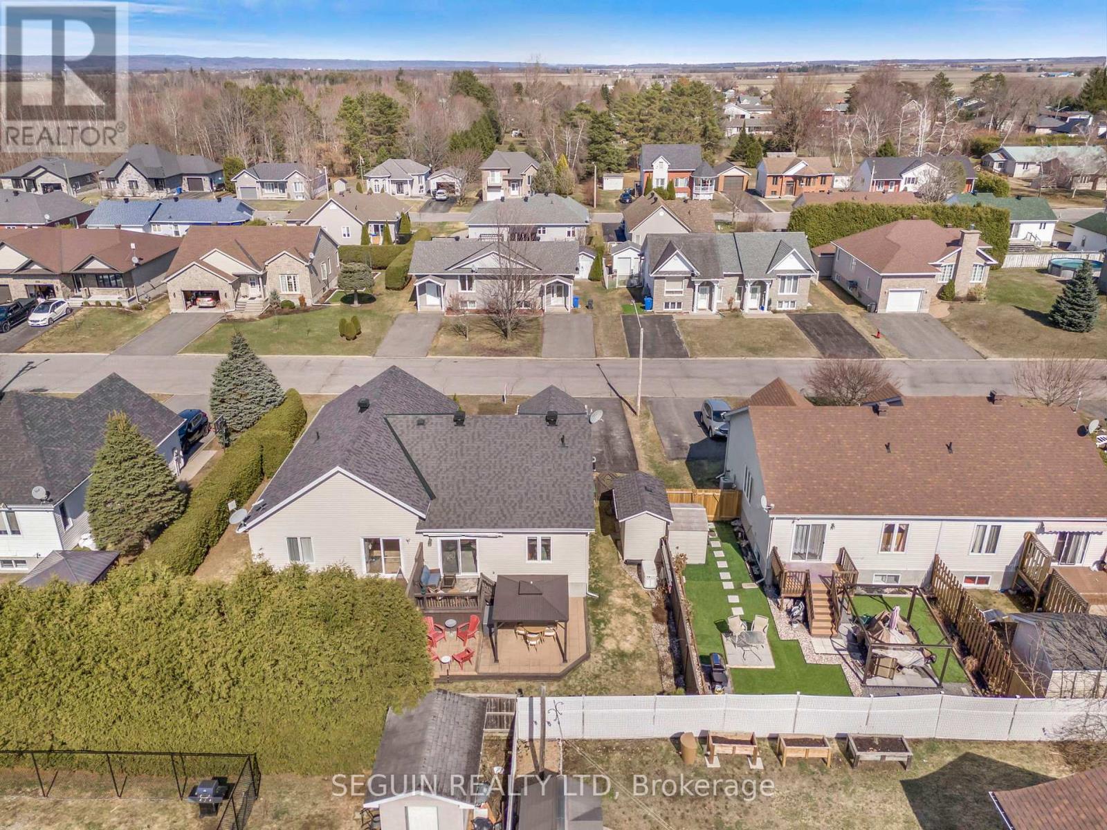 77 Richard Street, Alfred And Plantagenet, Ontario  K0B 1A0 - Photo 33 - X13016774