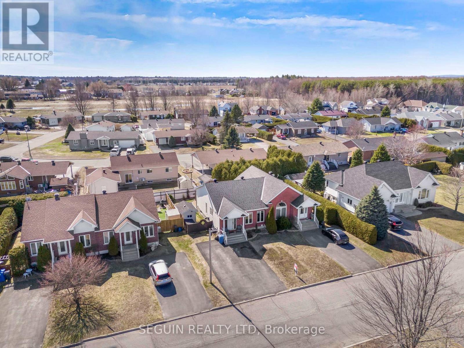 77 Richard Street, Alfred And Plantagenet, Ontario  K0B 1A0 - Photo 4 - X13016774