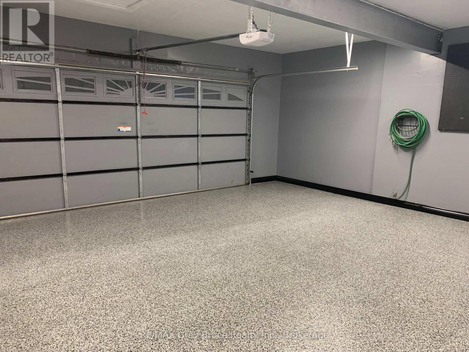 102 Mary Avenue W, Georgian Bluffs, Ontario  N4K 5N5 - Photo 18 - X12902280