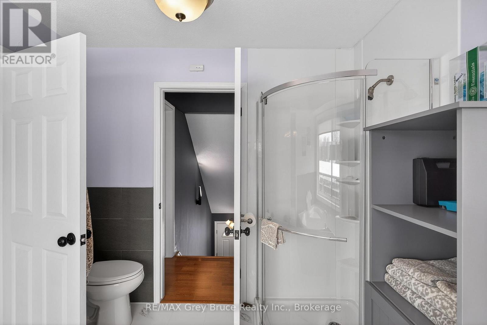 102 Mary Avenue W, Georgian Bluffs, Ontario  N4K 5N5 - Photo 25 - X12902280