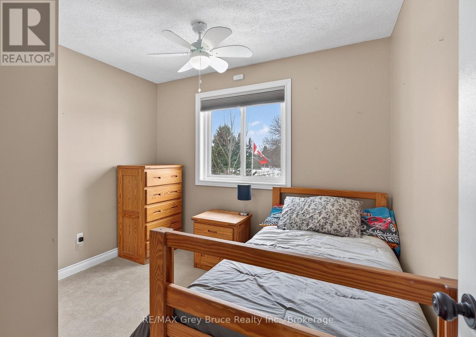 102 Mary Avenue W, Georgian Bluffs, Ontario  N4K 5N5 - Photo 27 - X12902280