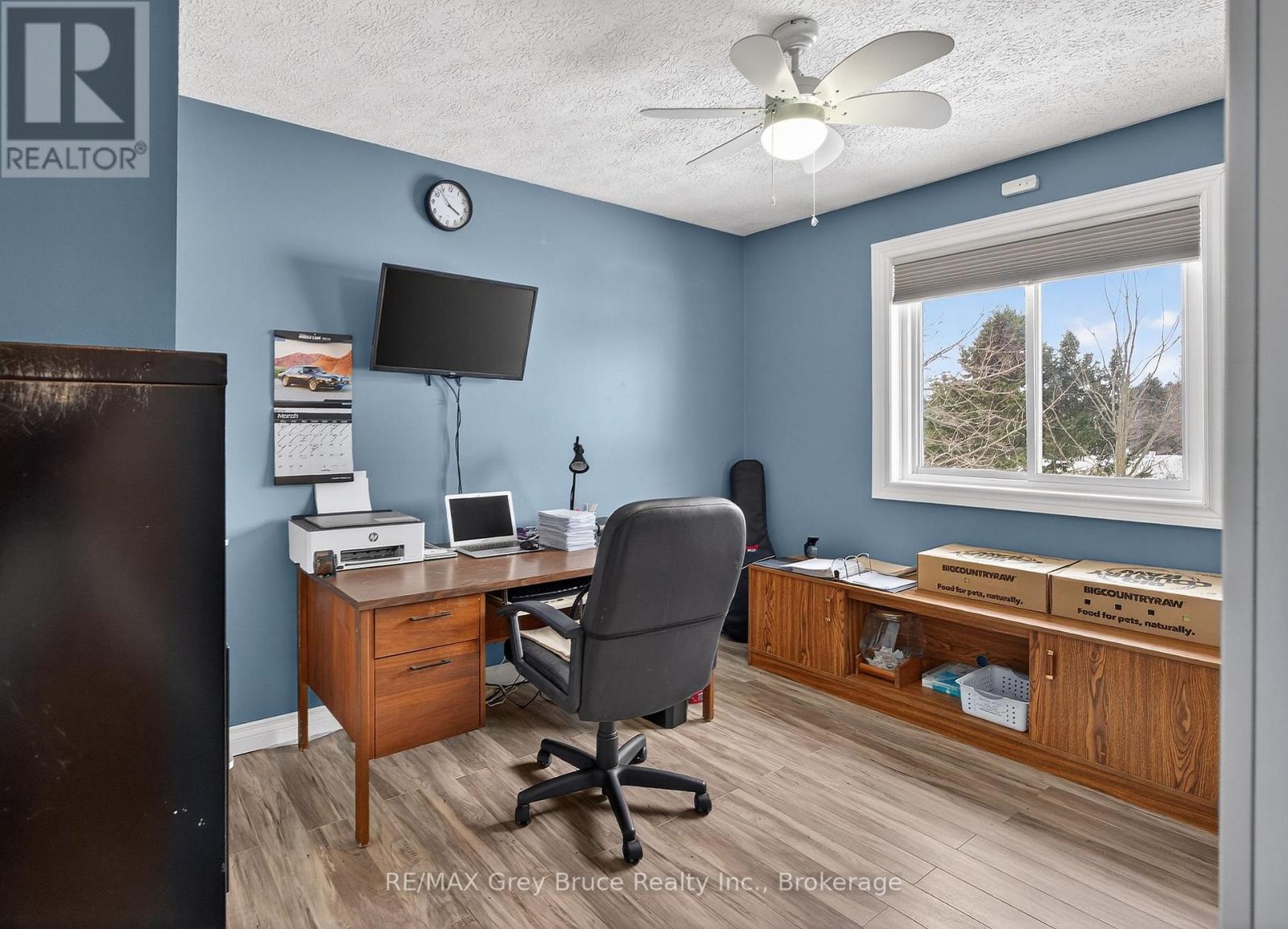 102 Mary Avenue W, Georgian Bluffs, Ontario  N4K 5N5 - Photo 28 - X12902280