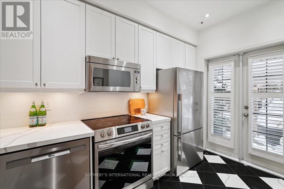 2 - 1 Baxter Street, Toronto, Ontario  M4W 3W1 - Photo 3 - C12768334