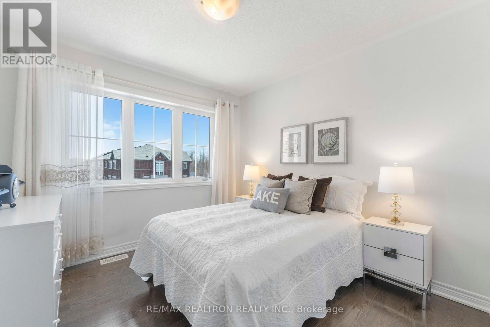 1514 Mcroberts Crescent, Innisfil, Ontario  L9S 4R7 - Photo 25 - N13016770