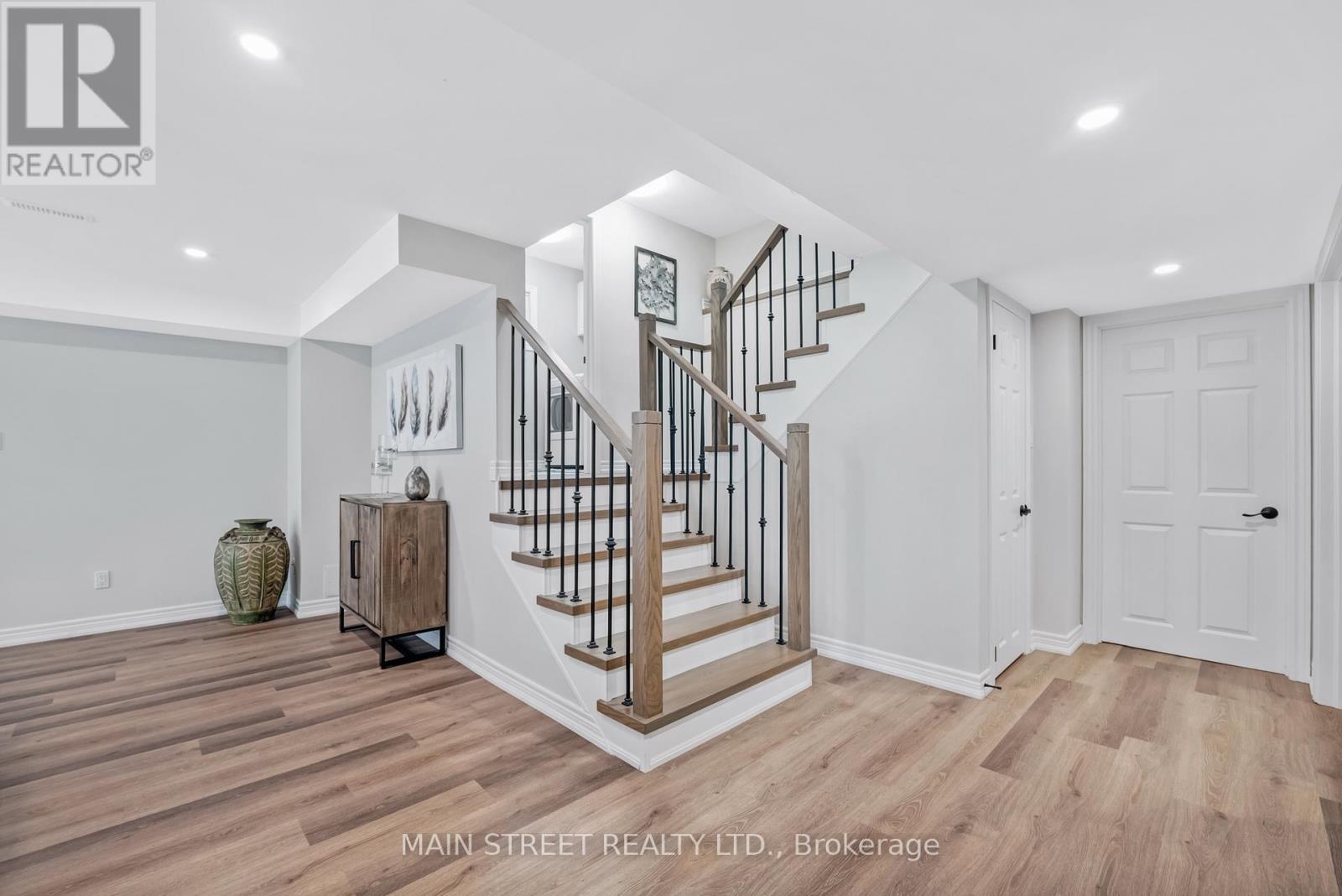 40 Via Amici, New Tecumseth, Ontario  L9R 2B4 - Photo 28 - N13016784