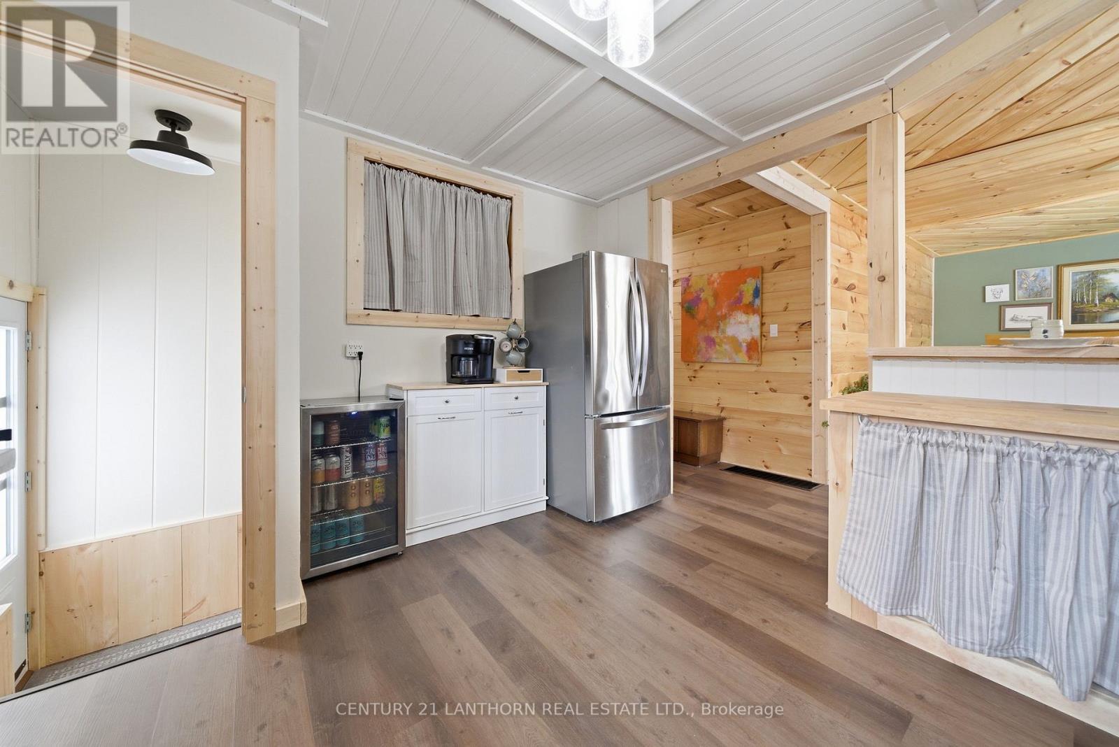 2 Duncan Street, Prince Edward County, Ontario  K0K 1T0 - Photo 14 - X12976498