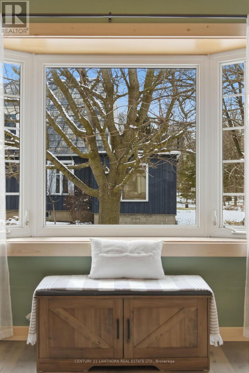 2 Duncan Street, Prince Edward County, Ontario  K0K 1T0 - Photo 7 - X12976498