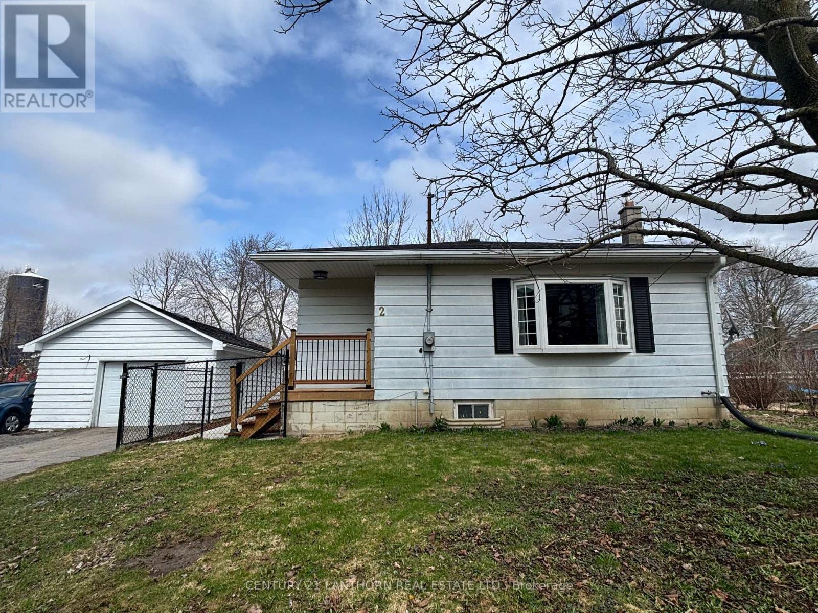 2 Duncan Street, Prince Edward County, Ontario  K0K 1T0 - Photo 36 - X12976498