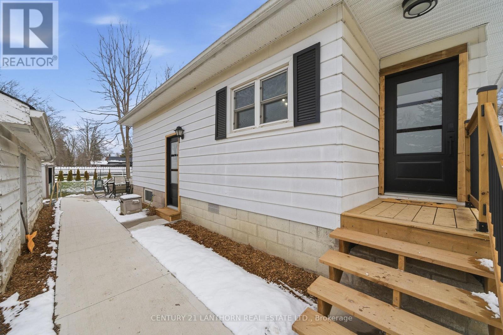 2 Duncan Street, Prince Edward County, Ontario  K0K 1T0 - Photo 31 - X12976498