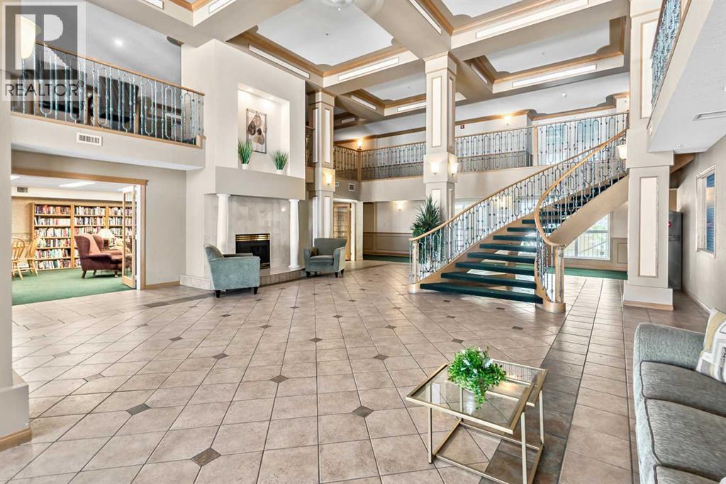 231, 728 Country Hills Road Nw, Calgary, Alberta  T3K 5K8 - Photo 2 - A2301768