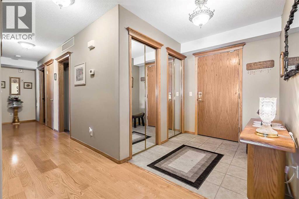 231, 728 Country Hills Road Nw, Calgary, Alberta  T3K 5K8 - Photo 4 - A2301768