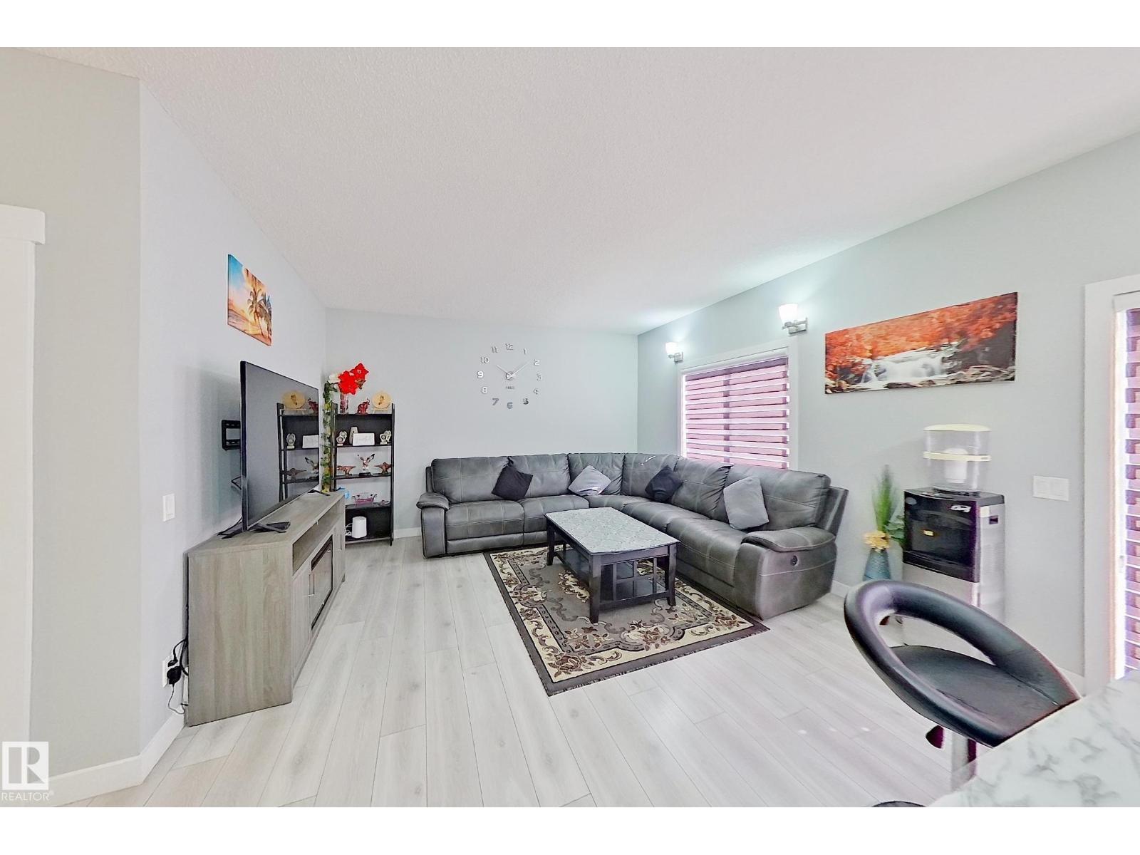 1221 27 St Nw, Edmonton, Alberta  T6T 2J3 - Photo 3 - E4483086