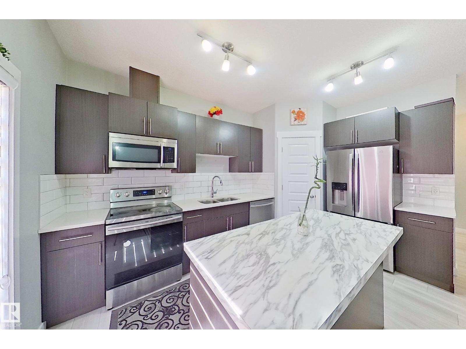 1221 27 St Nw, Edmonton, Alberta  T6T 2J3 - Photo 7 - E4483086