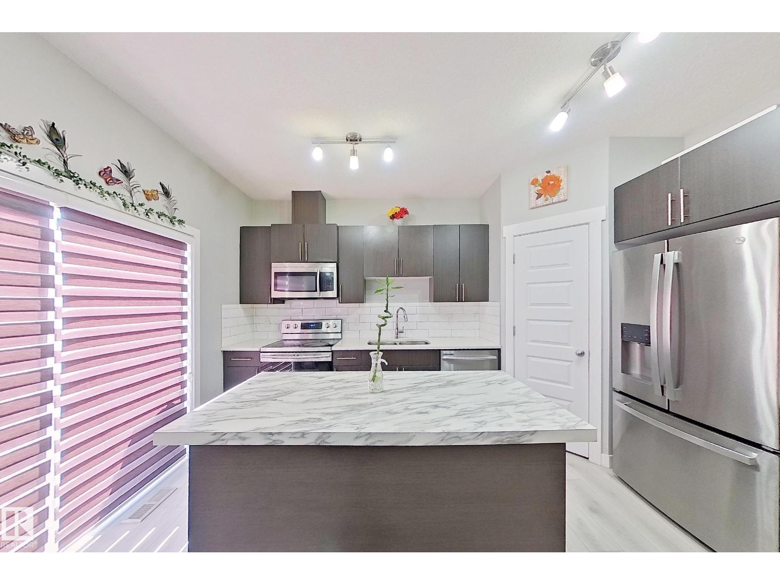 1221 27 St Nw, Edmonton, Alberta  T6T 2J3 - Photo 8 - E4483086