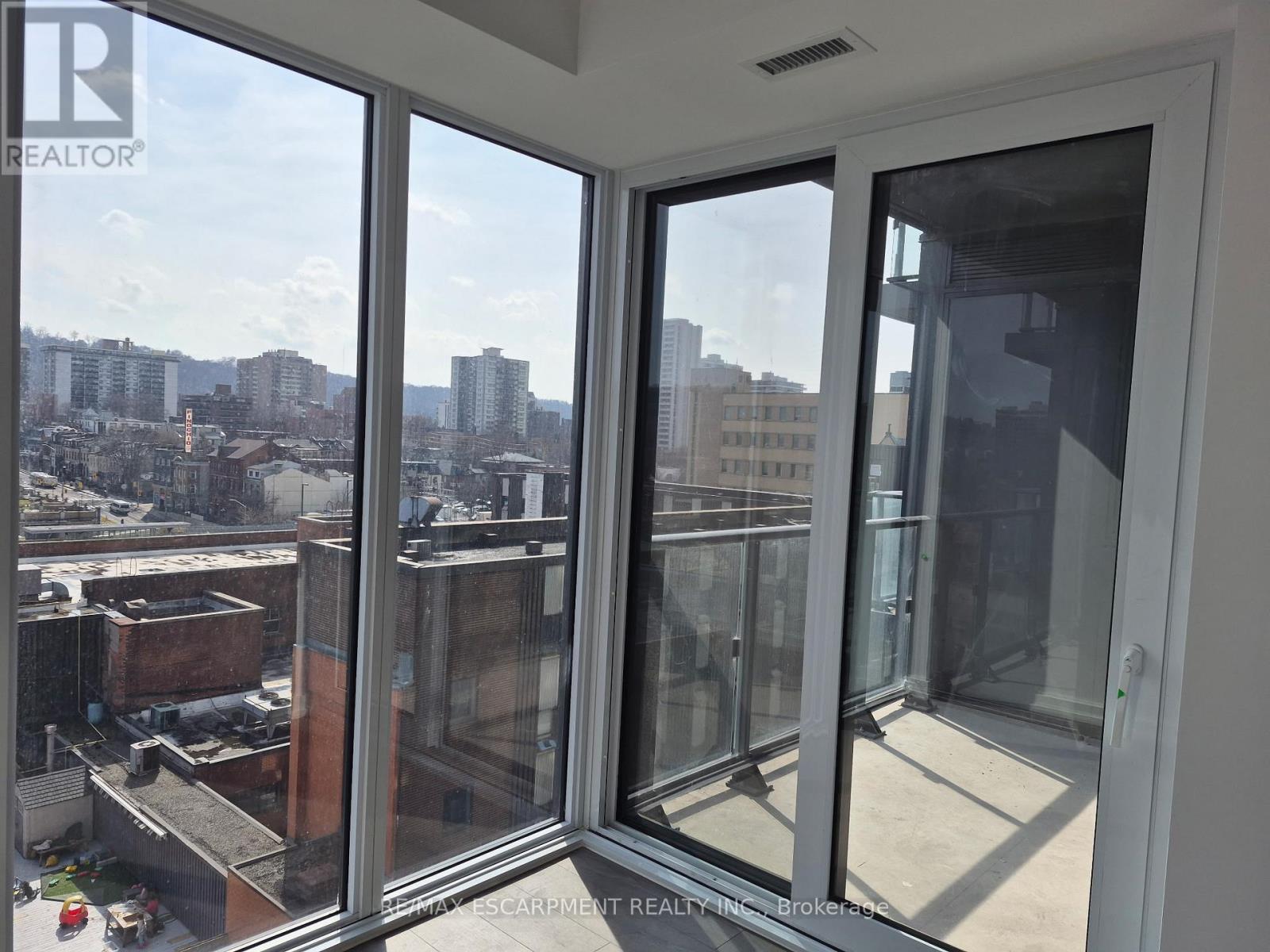 818 - 75 James Street S, Hamilton, Ontario  L8P 2Y9 - Photo 9 - X13016782