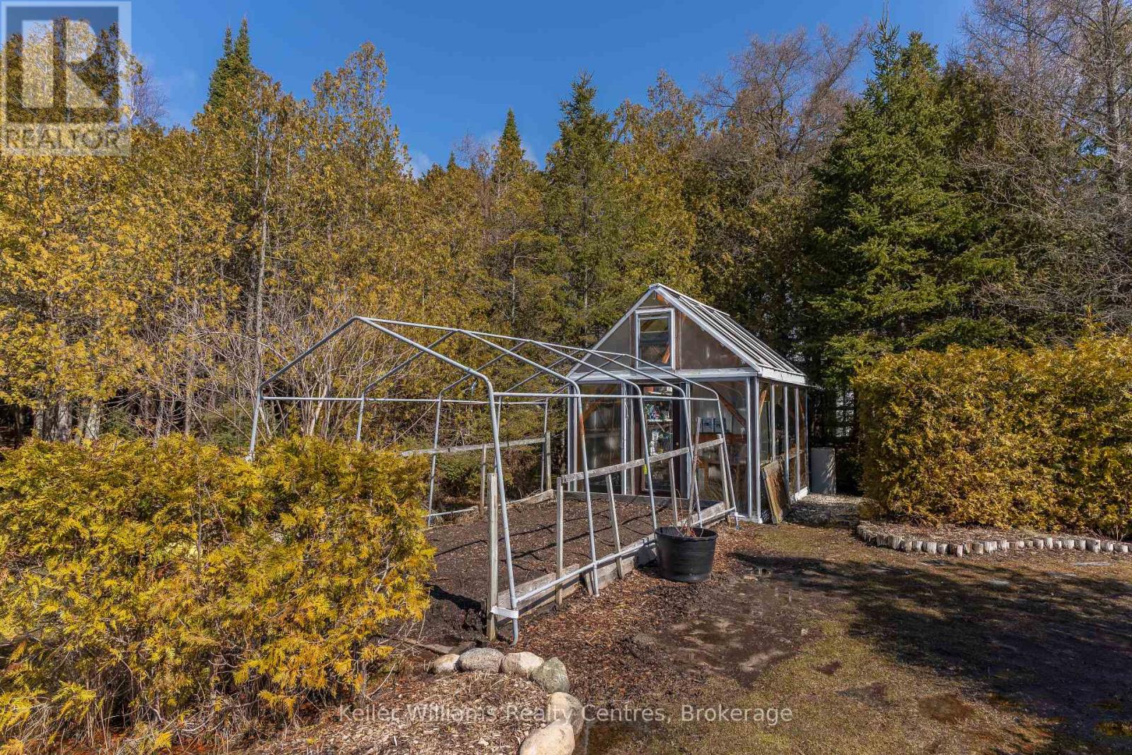 668 Pike Bay Road, Northern Bruce Peninsula, Ontario  N0H 2T0 - Photo 44 - X12967684