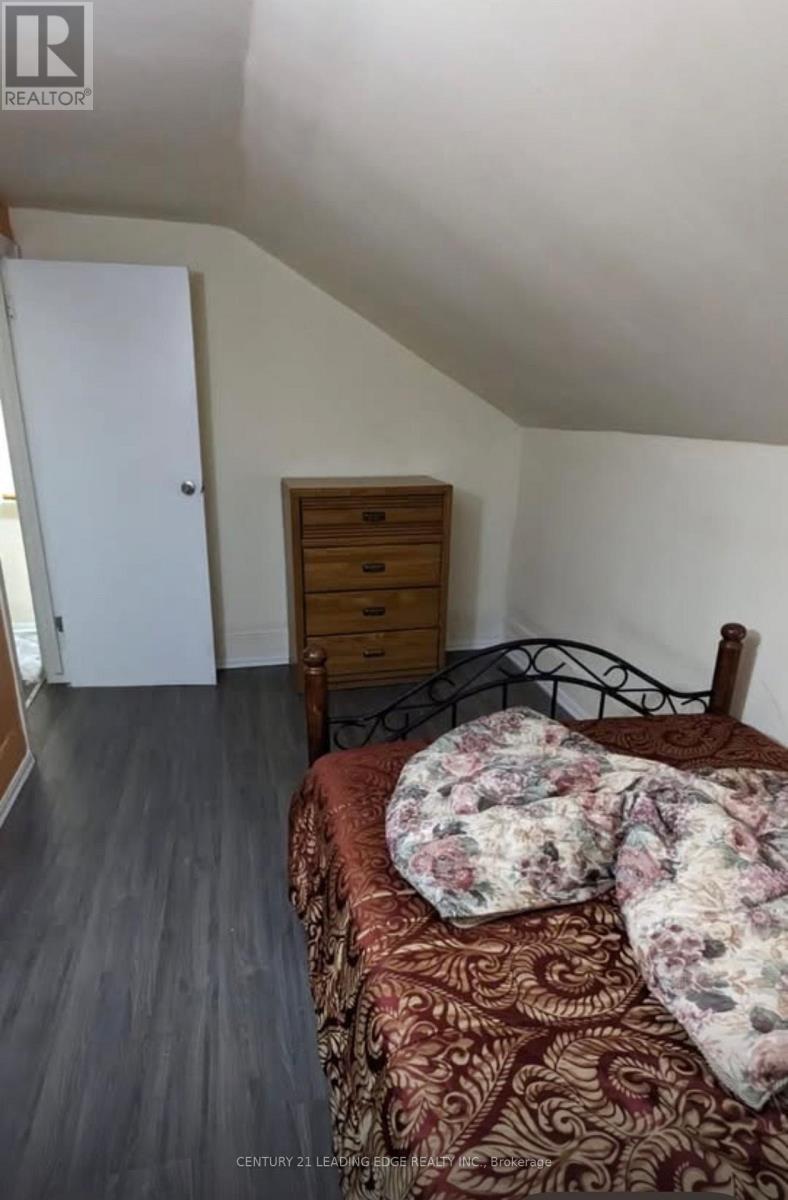 856 Simcoe Street S, Oshawa, Ontario  L1H 4K6 - Photo 13 - E12998266