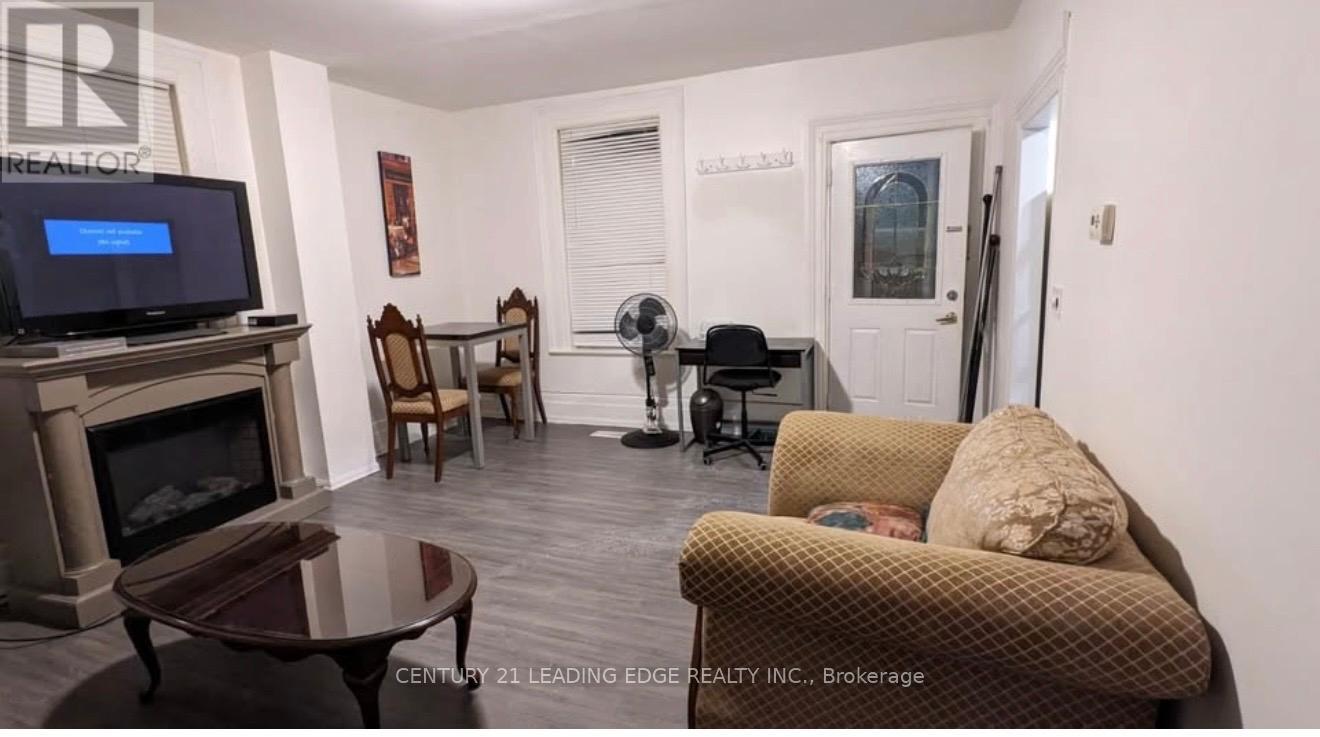 856 Simcoe Street S, Oshawa, Ontario  L1H 4K6 - Photo 10 - E12998266