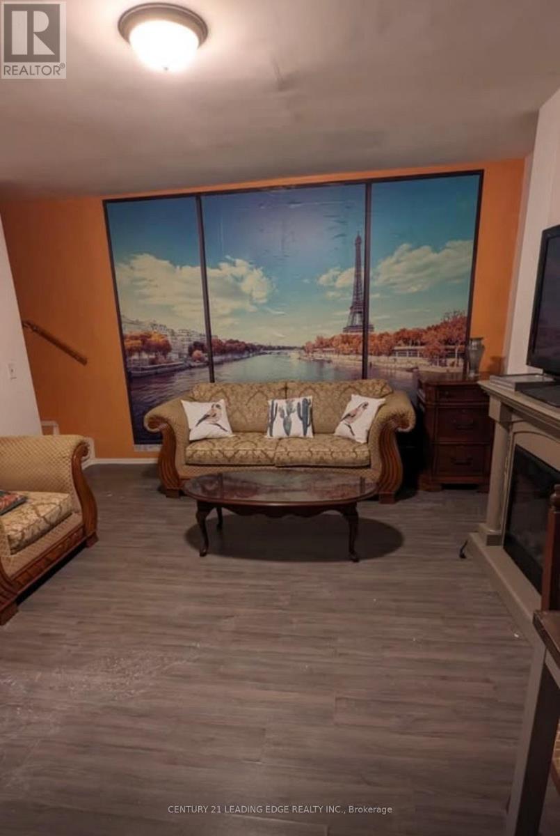 856 Simcoe Street S, Oshawa, Ontario  L1H 4K6 - Photo 15 - E12998266