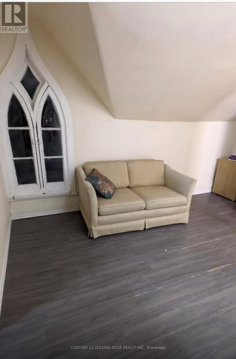 856 Simcoe Street S, Oshawa, Ontario  L1H 4K6 - Photo 11 - E12998266