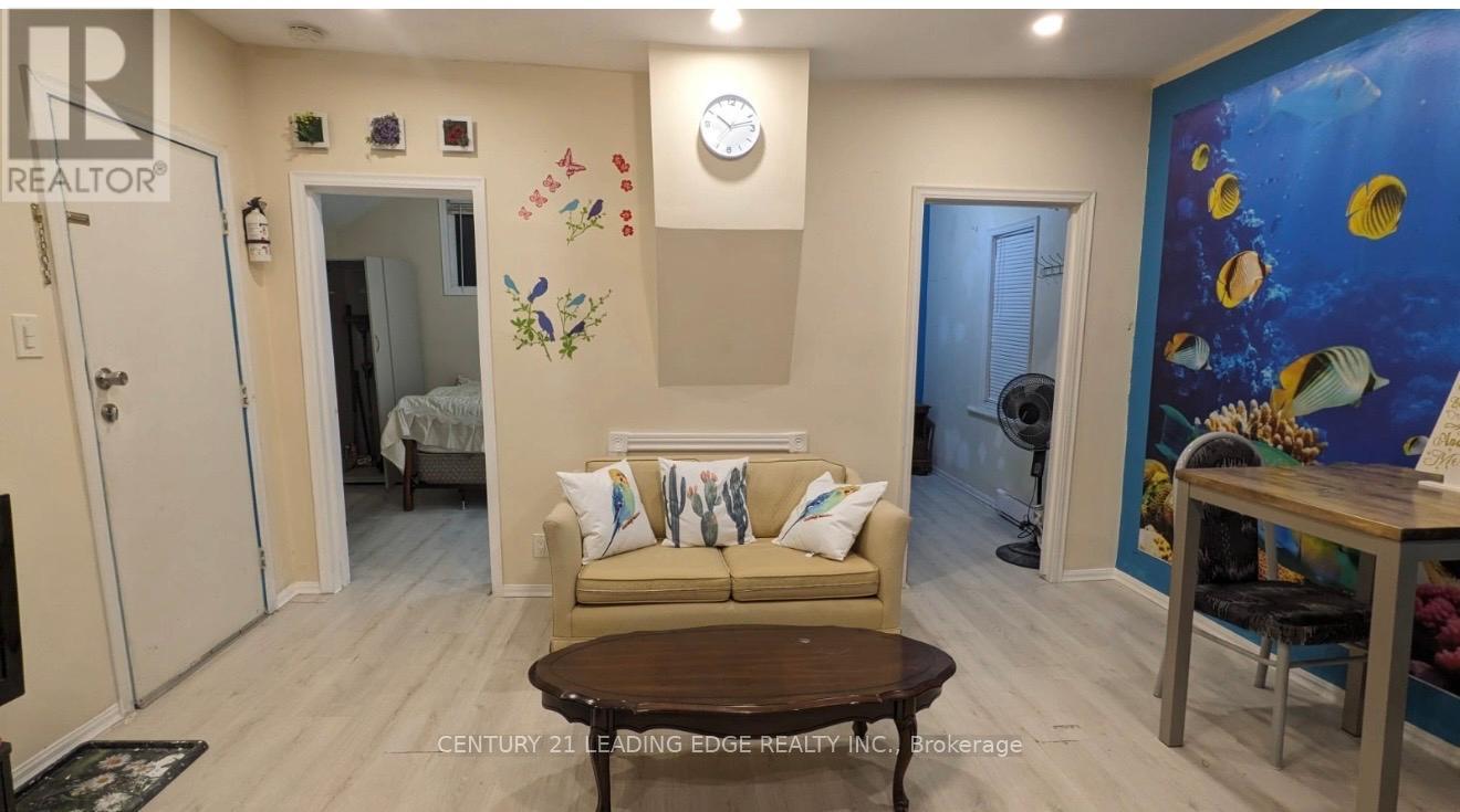 856 Simcoe Street S, Oshawa, Ontario  L1H 4K6 - Photo 7 - E12998266