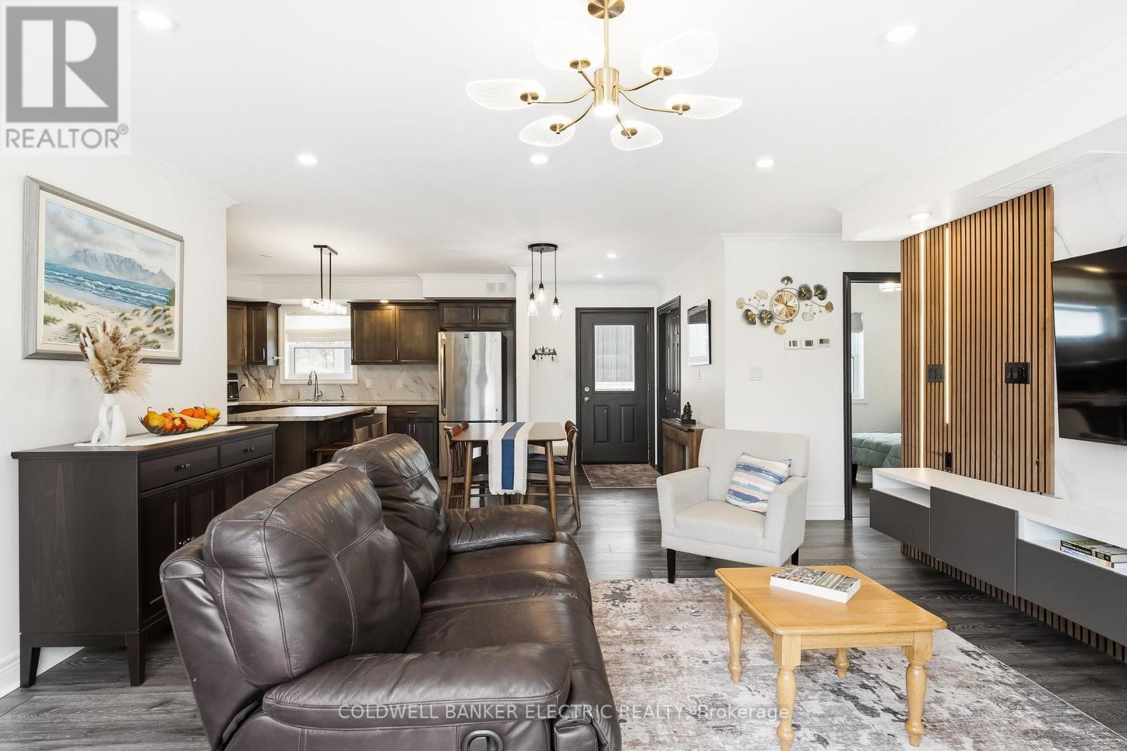 1211 Gelert Road, Minden Hills, Ontario  K0M 2K0 - Photo 3 - X12877548