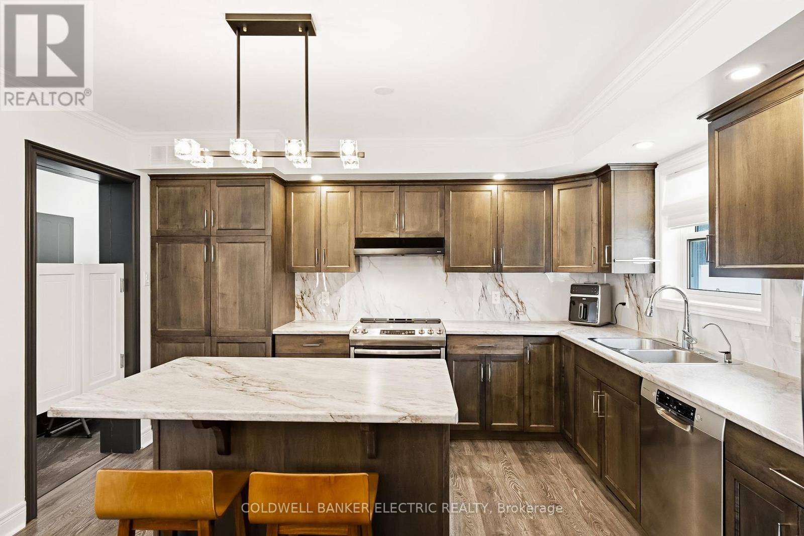 1211 Gelert Road, Minden Hills, Ontario  K0M 2K0 - Photo 8 - X12877548