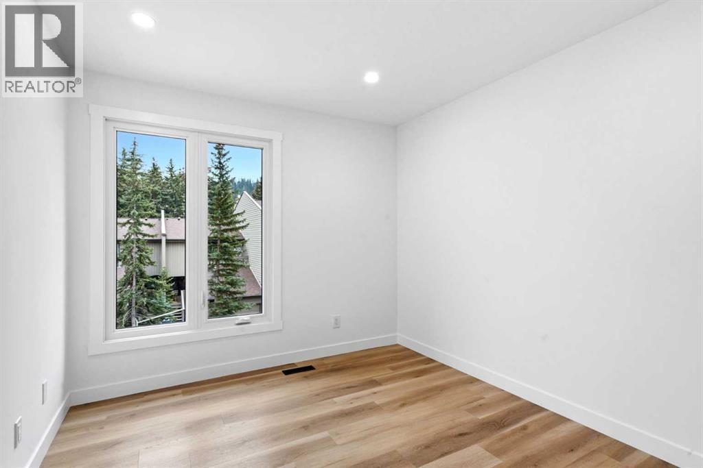 20 Point Mckay Court Nw, Calgary, Alberta  T3B 5B7 - Photo 20 - A2301822