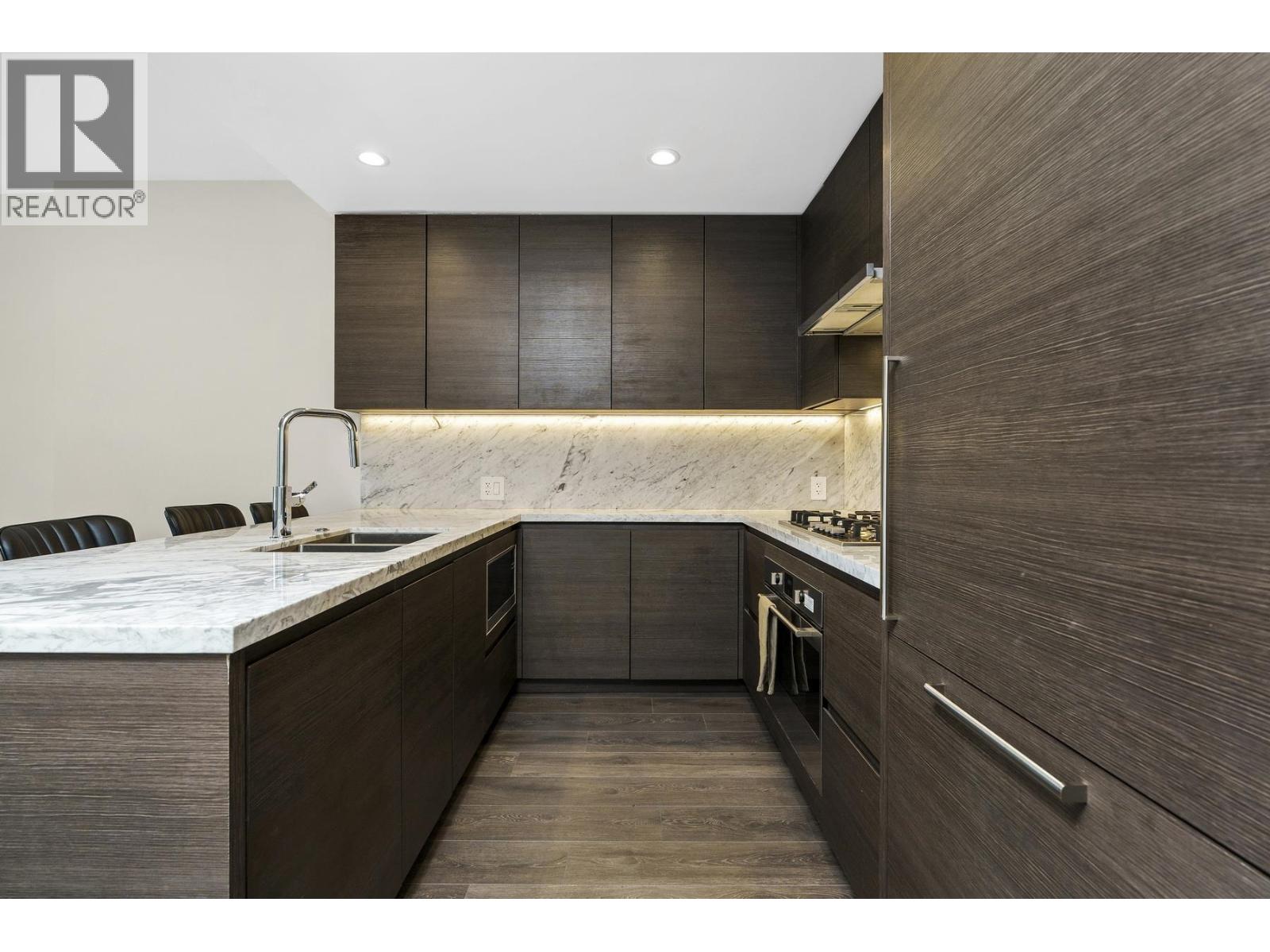 805 305 Morrissey Road, Port Moody, British Columbia  V3H 0M3 - Photo 4 - R3111712