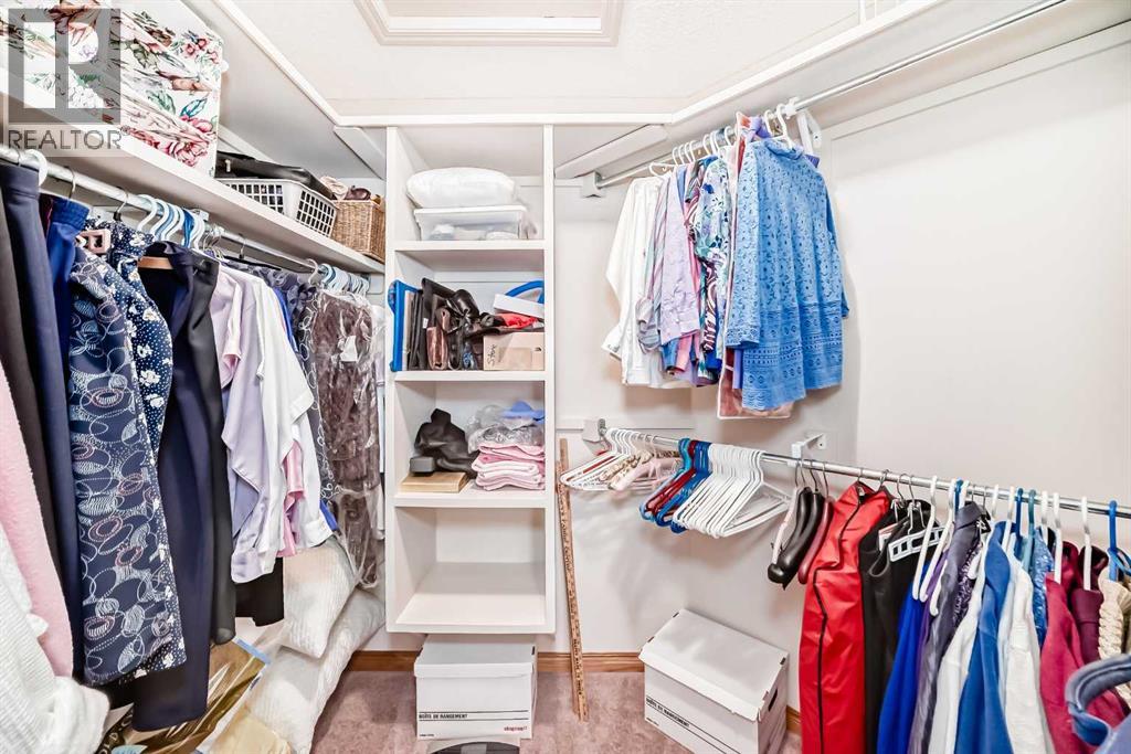 220 Rocky Ridge Villas Nw, Calgary, Alberta  T3G 4R3 - Photo 21 - A2297086