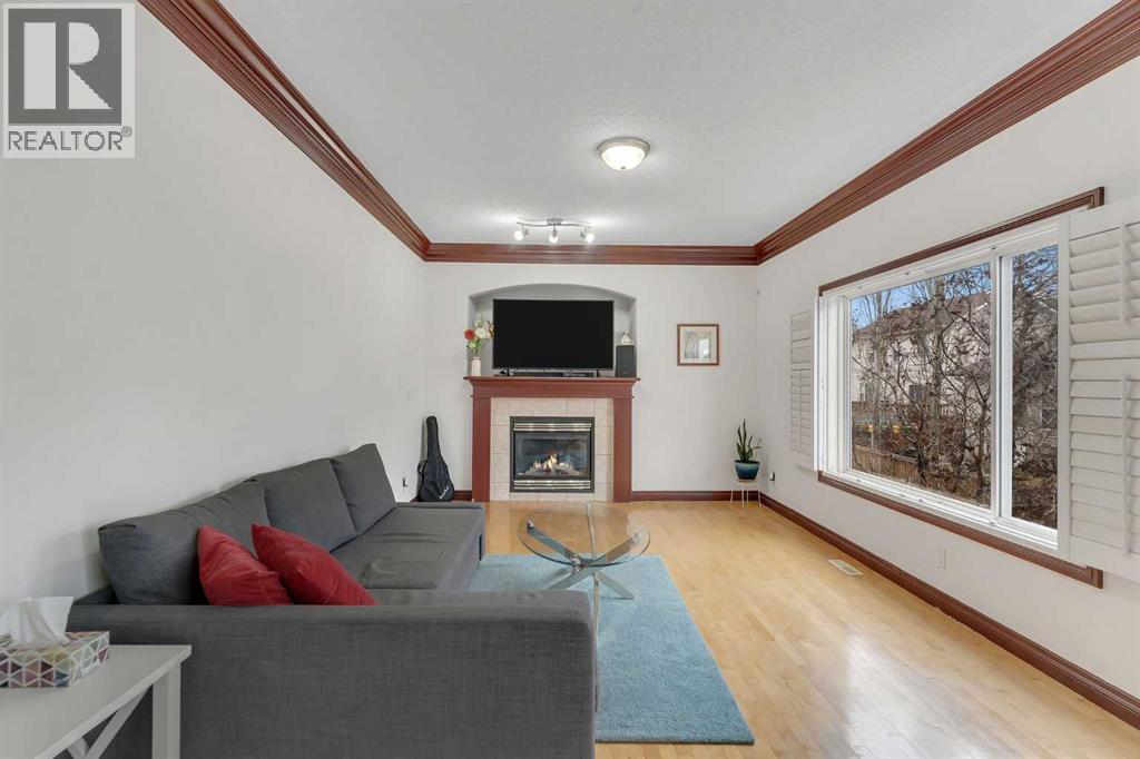 113 West Creek Pond, Chestermere, Alberta  T1X 1H4 - Photo 9 - A2302134