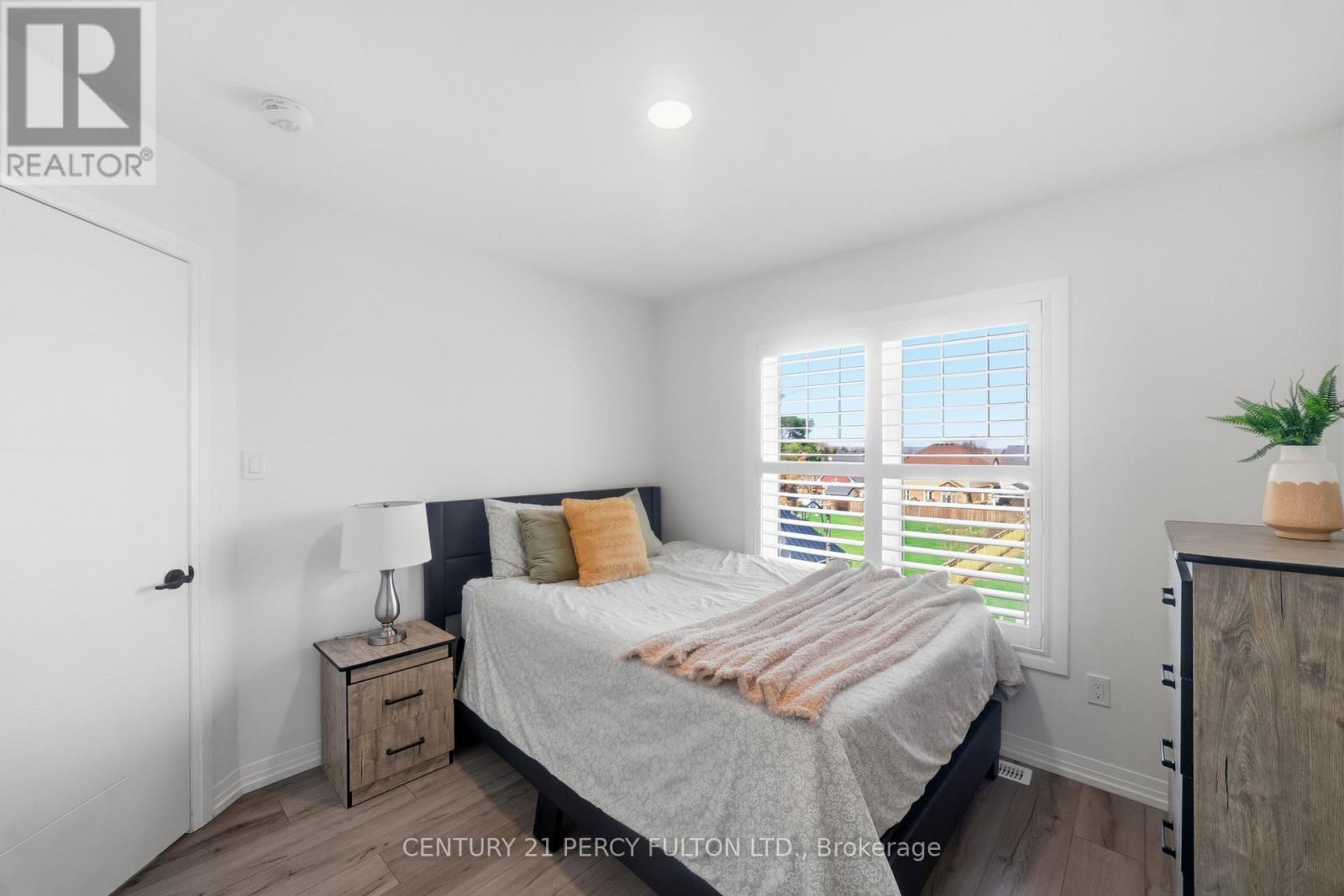 115 Ambereen Place, Clarington, Ontario  L1C 7H5 - Photo 25 - E13016818