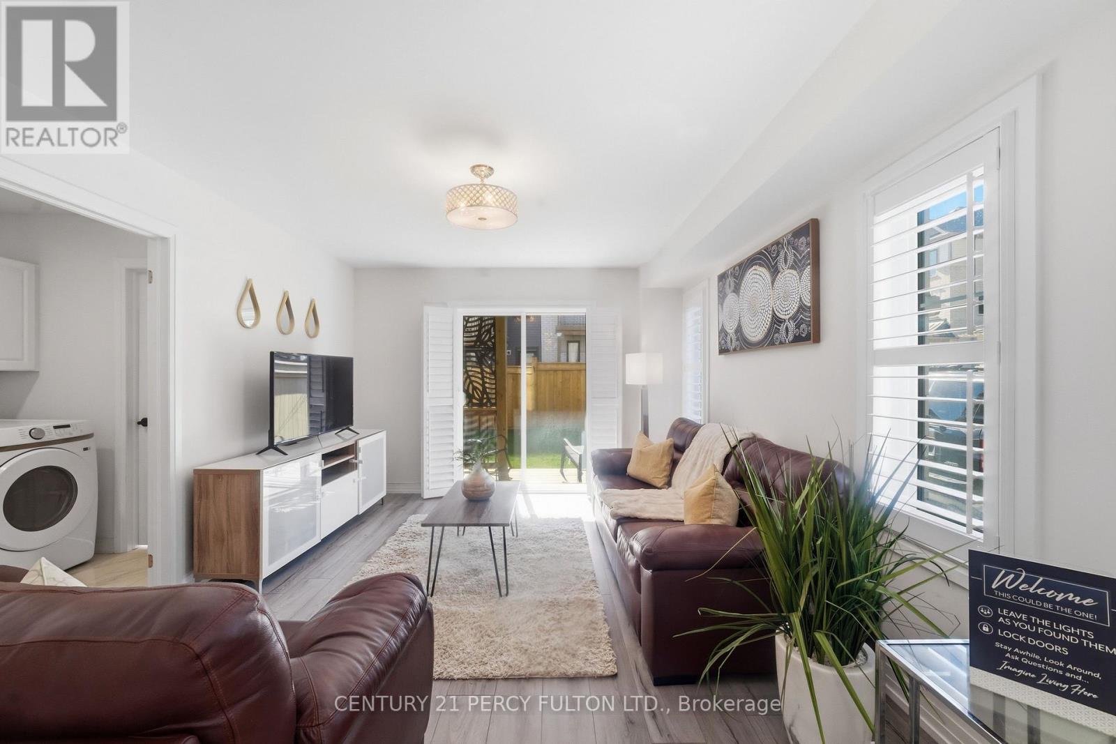 115 Ambereen Place, Clarington, Ontario  L1C 7H5 - Photo 5 - E13016818