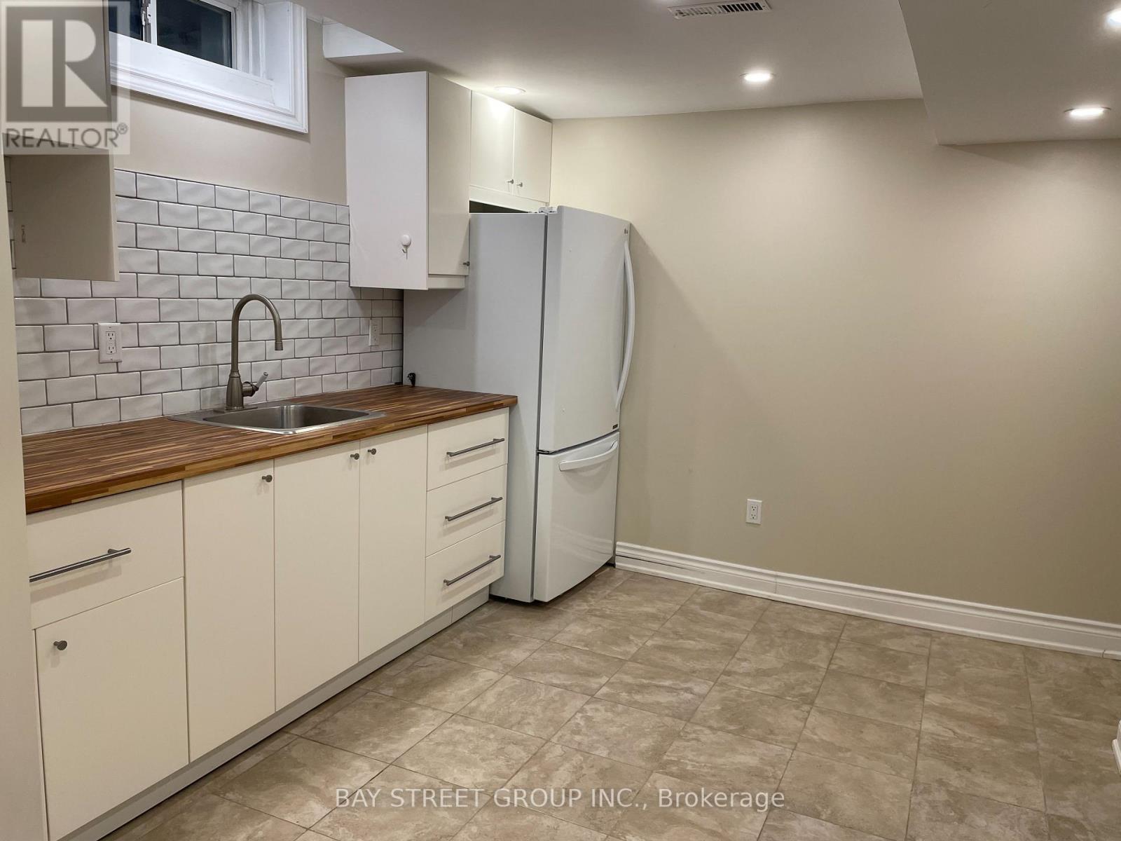 41 Couperthwaite Crescent, Markham, Ontario  L3R 6N4 - Photo 4 - N13016790