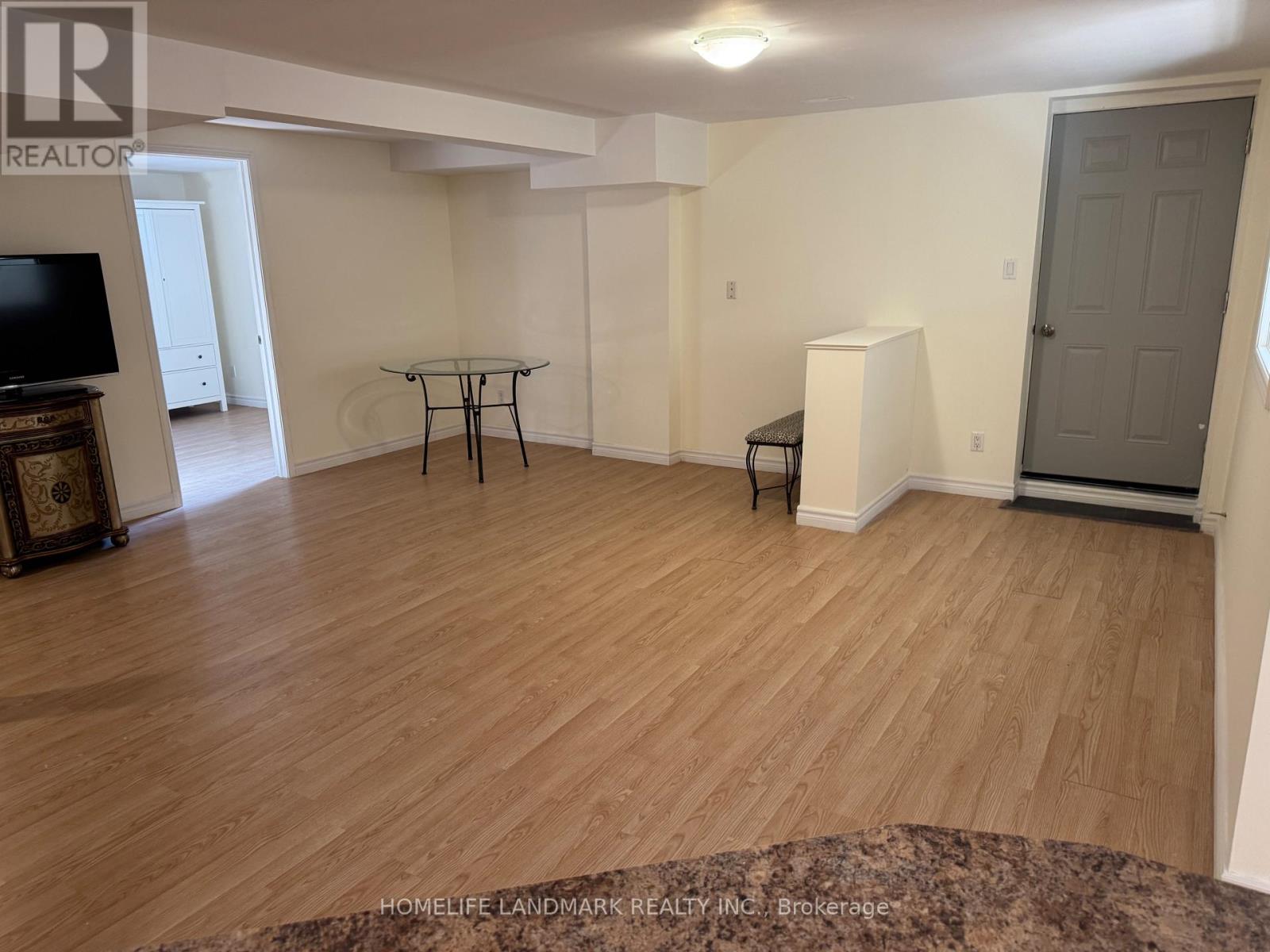 71 Holly Dr Drive, Richmond Hill, Ontario  L4S 2S4 - Photo 11 - N13016806