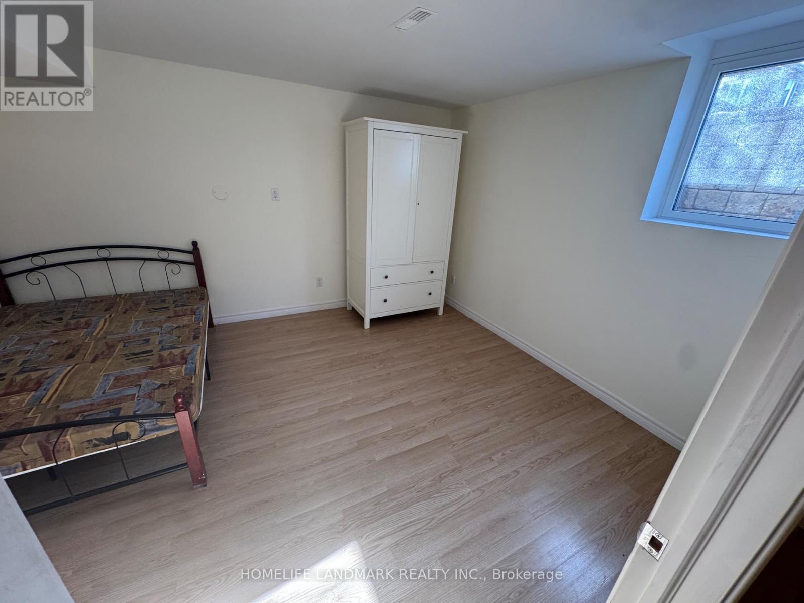 71 Holly Dr Drive, Richmond Hill, Ontario  L4S 2S4 - Photo 6 - N13016806