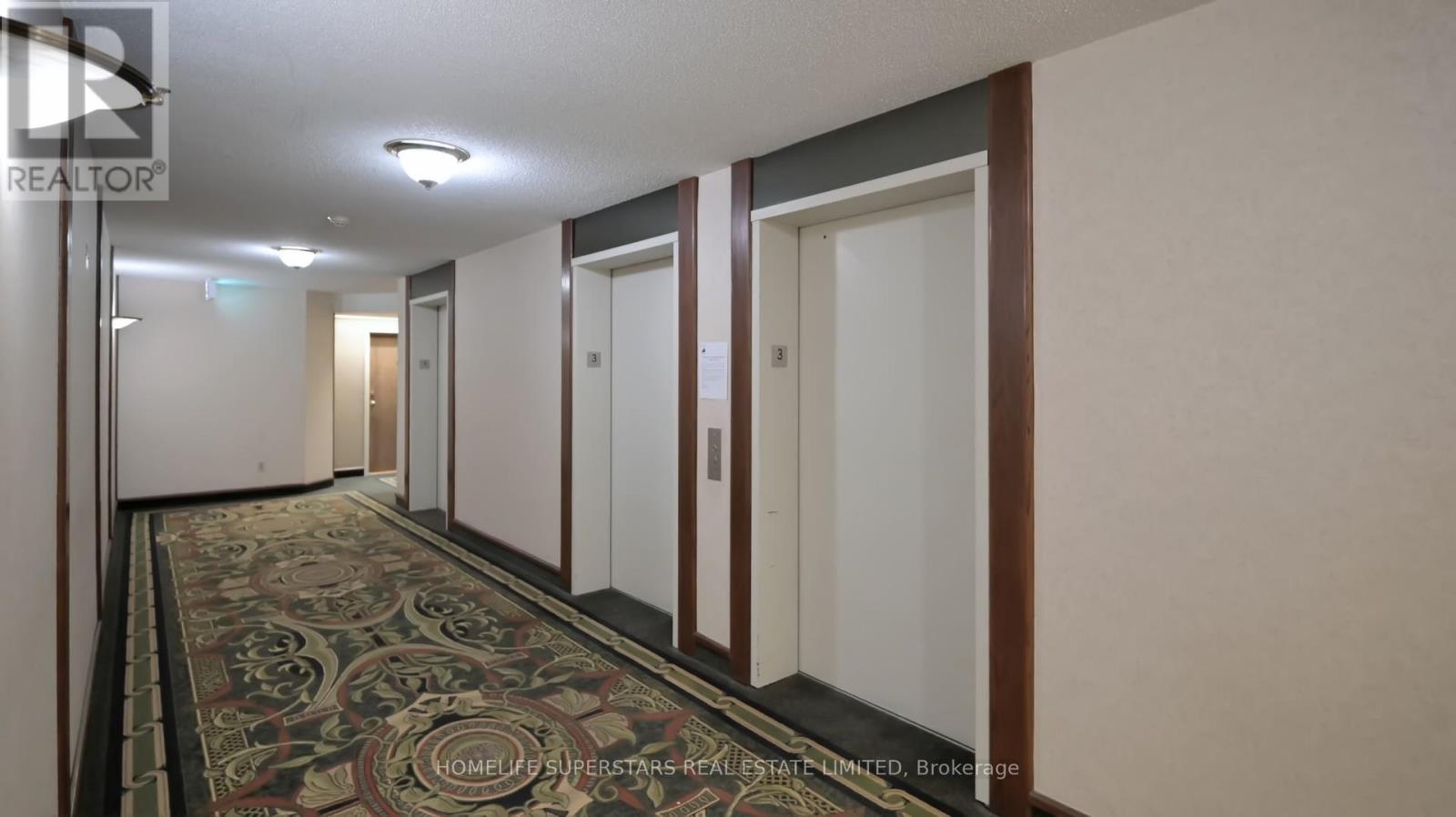 #301 - 26 Hanover Road, Brampton, Ontario  L6S 4T2 - Photo 45 - W13016810