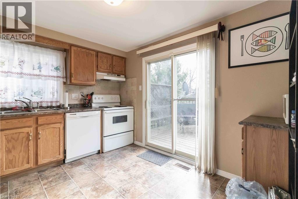532 Penny Lane, Waterloo, Ontario  N2T 2L2 - Photo 14 - 40821951