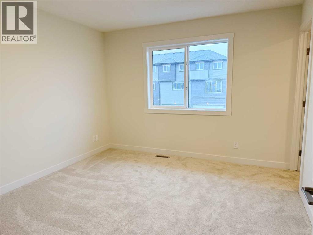 322 Sundown Road, Cochrane, Alberta  T4C 3H2 - Photo 36 - A2193822