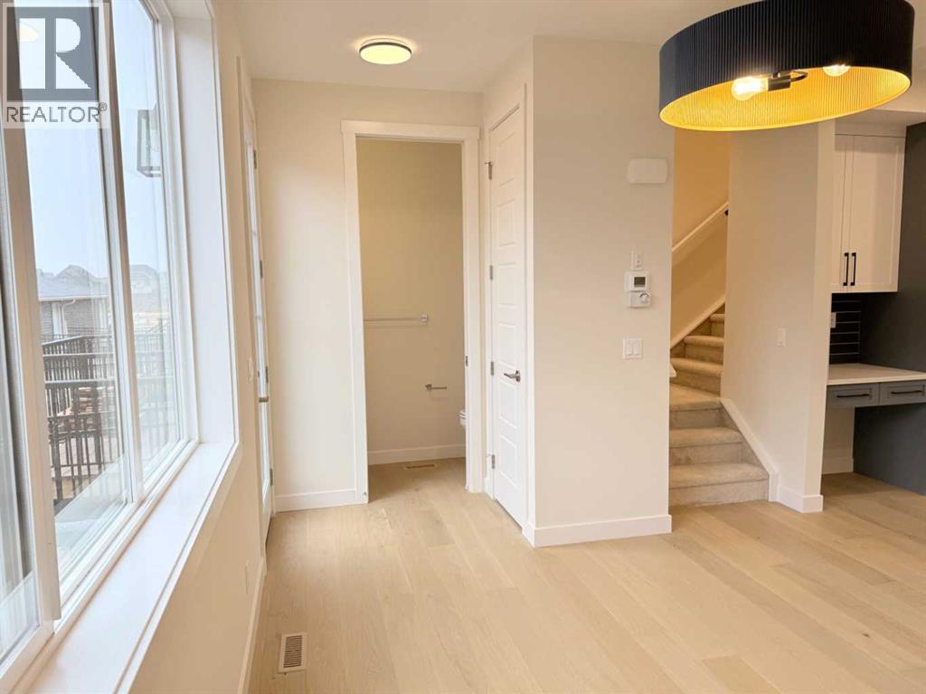 322 Sundown Road, Cochrane, Alberta  T4C 3H2 - Photo 16 - A2193822