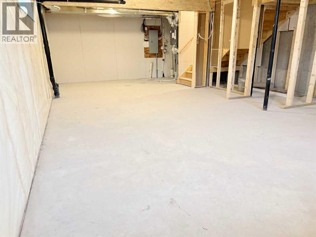 322 Sundown Road, Cochrane, Alberta  T4C 3H2 - Photo 49 - A2193822