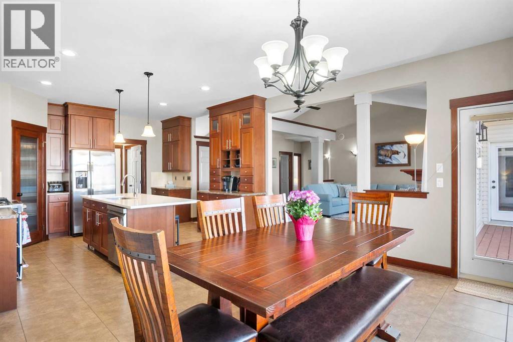 5939 Park Meadows Crescent, Olds, Alberta  T4H 1Y3 - Photo 13 - A2298045