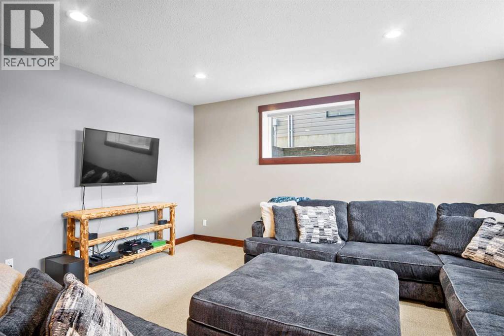 5939 Park Meadows Crescent, Olds, Alberta  T4H 1Y3 - Photo 27 - A2298045