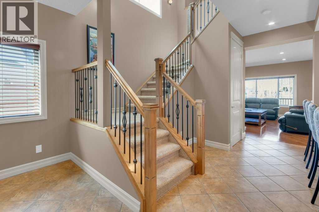 44 Mahogany Rise Se, Calgary, Alberta  T3M 0X3 - Photo 3 - A2302405