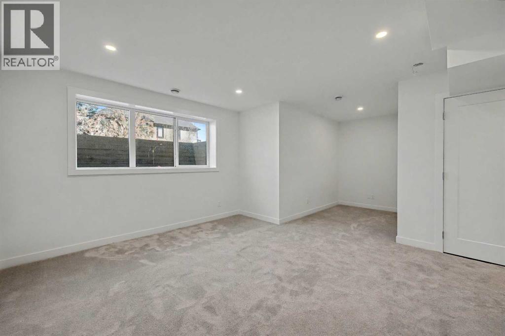 753 Centre Avenue Ne, Calgary, Alberta  T2E 4B6 - Photo 38 - A2302490